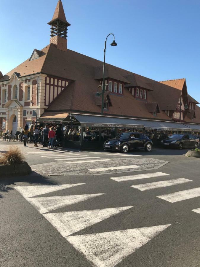 L'Etoile De Trouville Buitenkant foto
